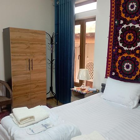 Art Suzani National House Hotel Buchara Exteriör bild