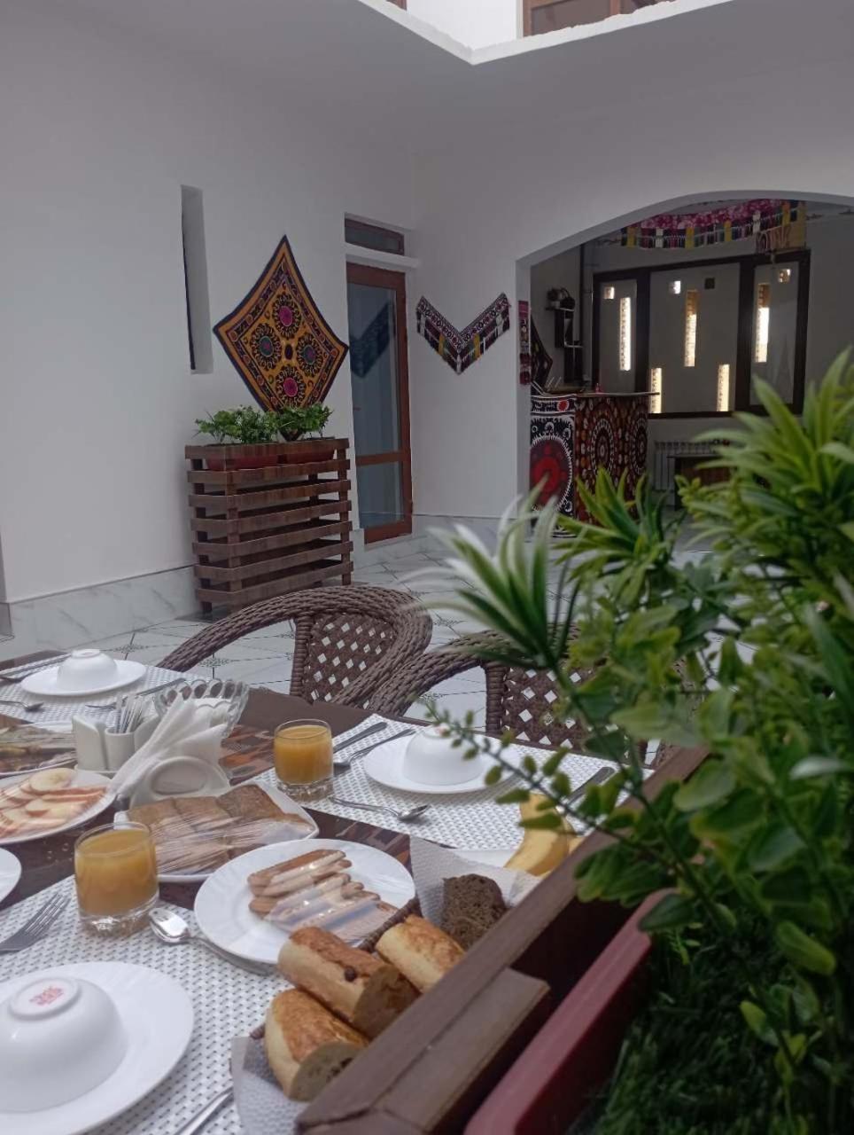 Art Suzani National House Hotel Buchara Exteriör bild