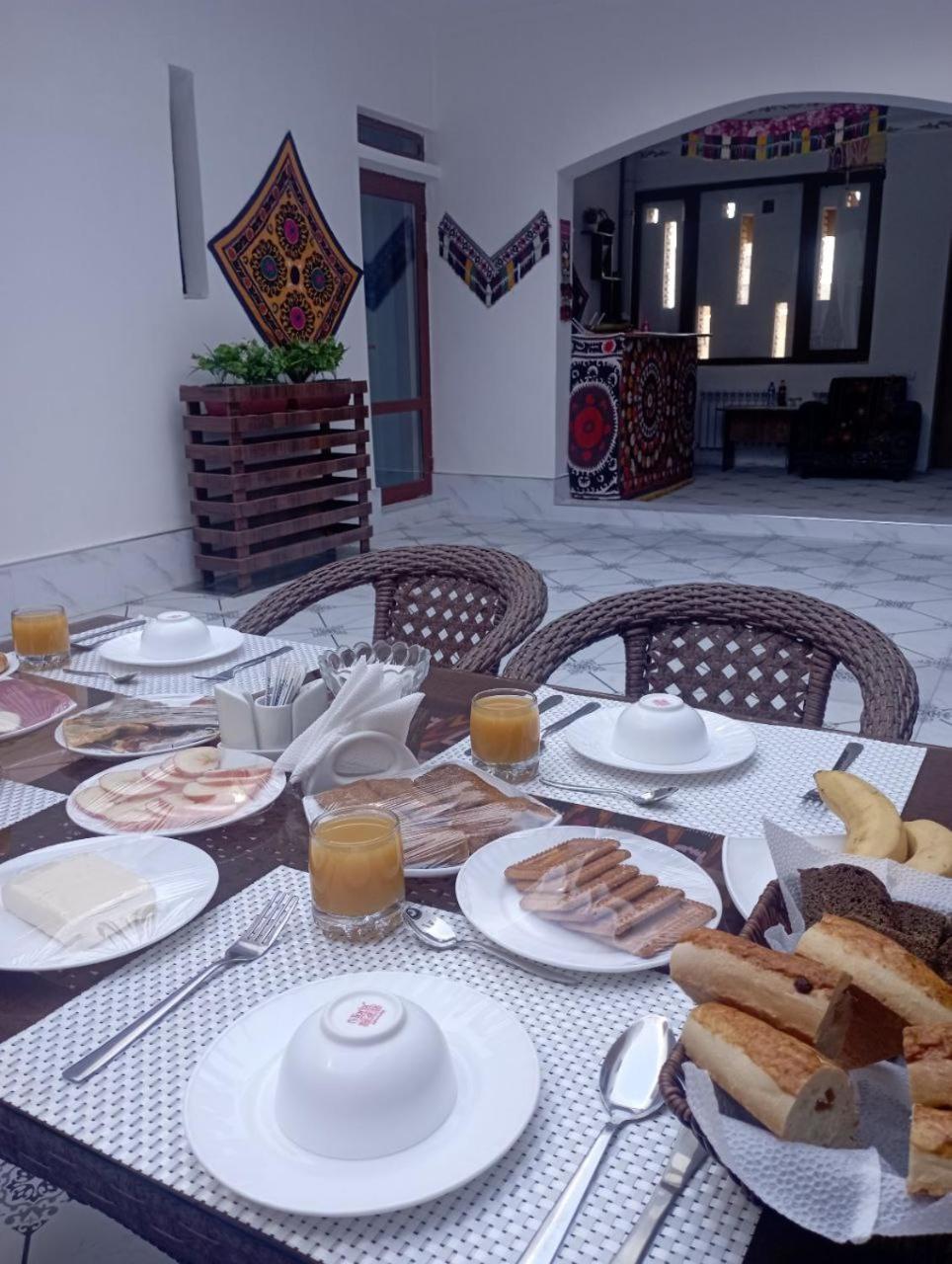 Art Suzani National House Hotel Buchara Exteriör bild