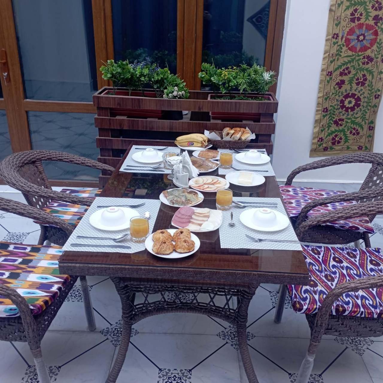 Art Suzani National House Hotel Buchara Exteriör bild