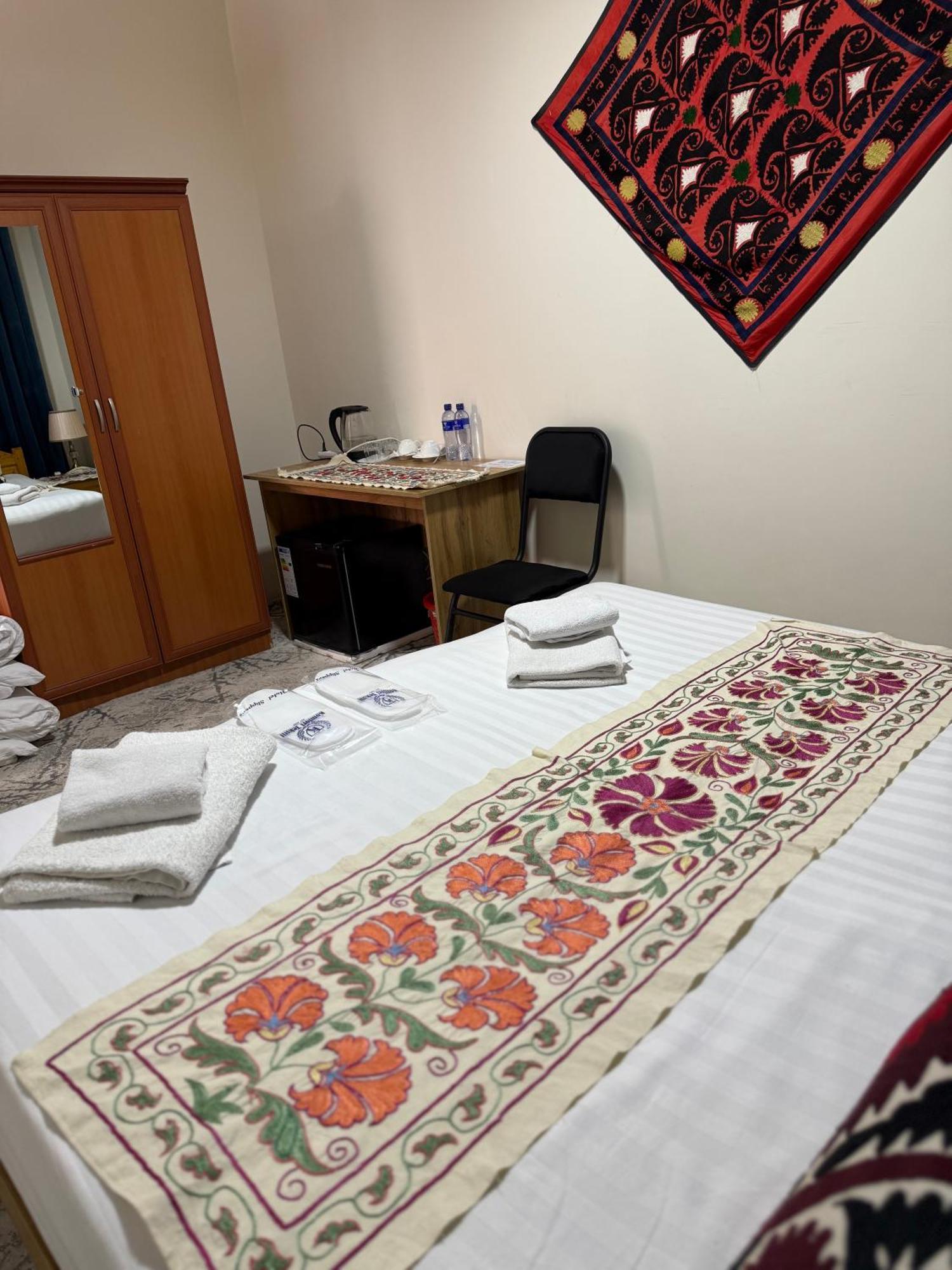Art Suzani National House Hotel Buchara Exteriör bild